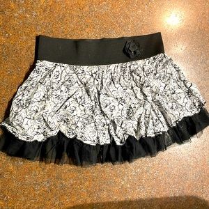 Wet Seal Skirt. XL